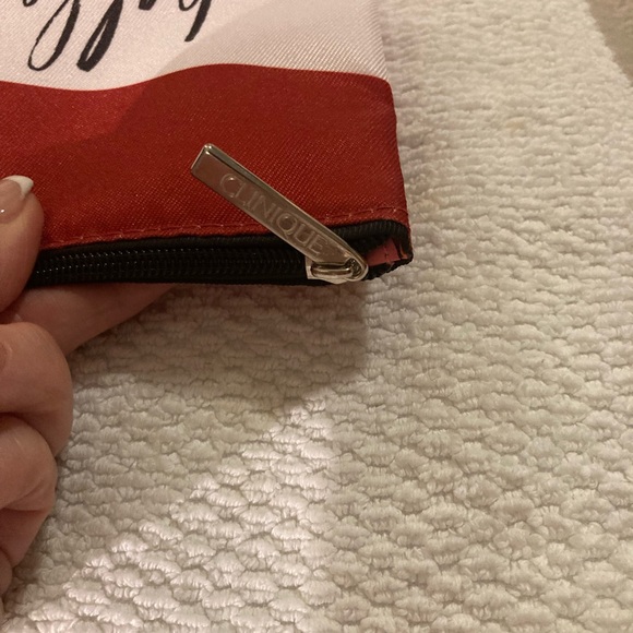 Clinique Kate Spade zippered, cosmetic case red white pink “HELLO GORGEOUS “ NEW - Picture 6 of 12